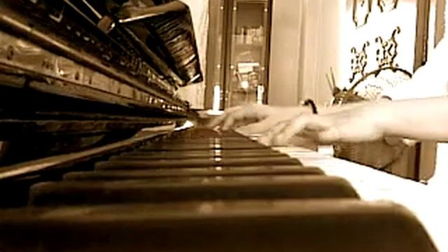 Sad memory- Spring Waltz смотреть онлайн