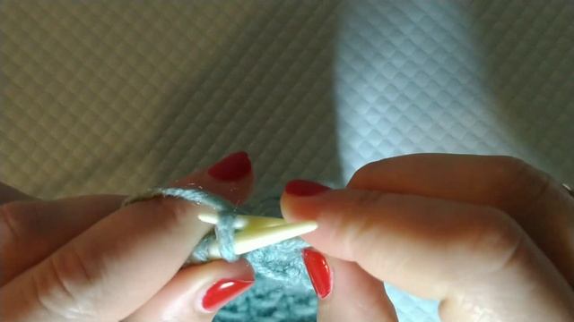 Самый простой узор спицами. Для начинающих. Узелок TV, Милена Макарова смотреть онлайн