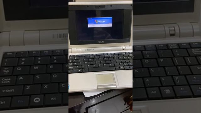 Asus eeePC 4G смотреть онлайн
