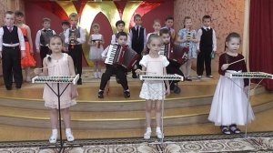 Оркестр в детском саду "Сказка"  подготовительная группа. Музыкальный руководитель Зеленская Л.В.