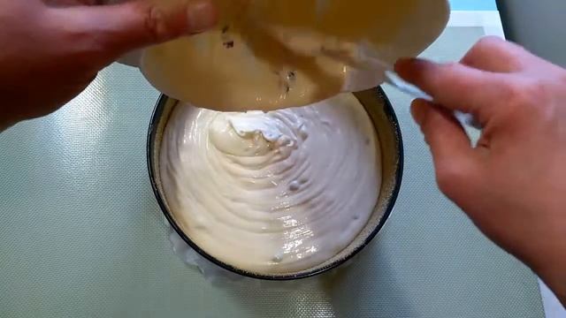 ТВОРОЖНАЯ ЗАПЕКАНКА и Изюмом и Малиновым Соусом смотреть онлайн