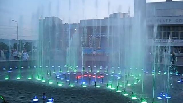 Dancing fountains Танцующие фонтаны Красноярска #Ash888881 смотреть онлайн
