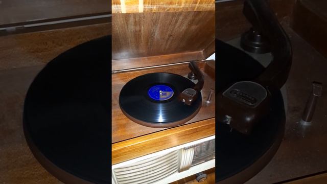 Pepita Marsch - Carl Neumann - Grosses Blas-Orchester Carl Woitschach смотреть онлайн