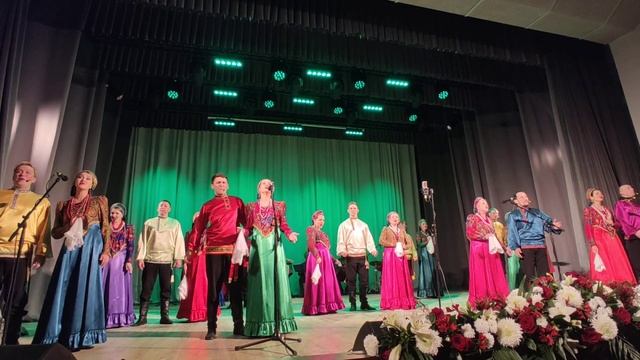 Концерт ансамбля, песни и танца Белогорье. смотреть онлайн