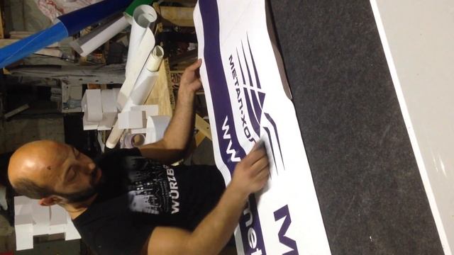 как поклеить пленку Oracal смотреть онлайн