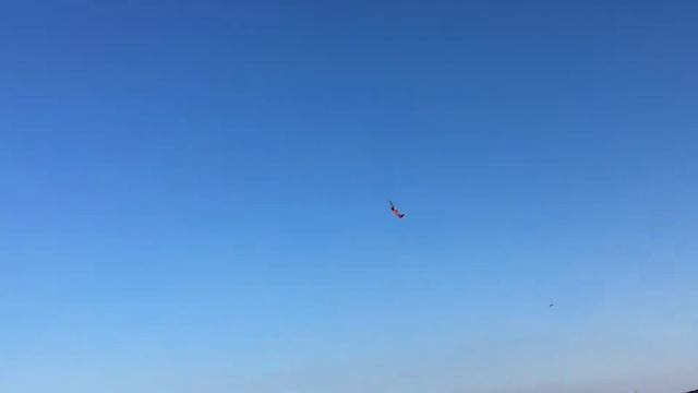 Посадил самолет в руку :D. Тест складного винта и аккумулятора с алиэкспресс на модели ЛМ-19 смотреть онлайн