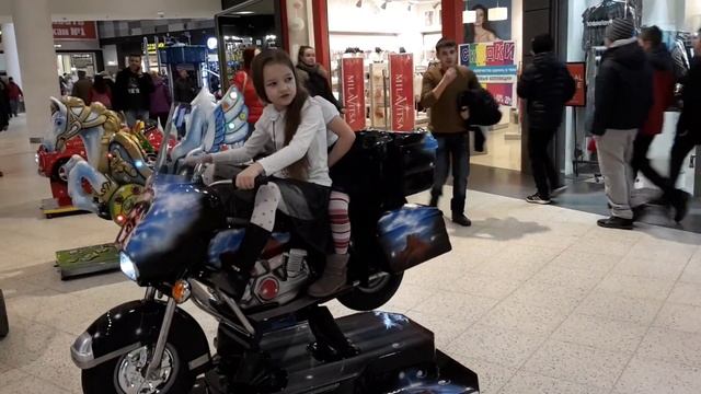 Аттракцион Мото Верхом на железном коне Attraction Moto Ride the iron horse смотреть онлайн