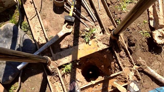 Скважина 32 метра. бурим без выноса шлама и воды смотреть онлайн