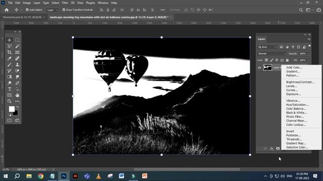 How to make threshold effect in Photoshop | Cartoon Filter in Photoshop | Cartoon Effect Photoshop смотреть онлайн