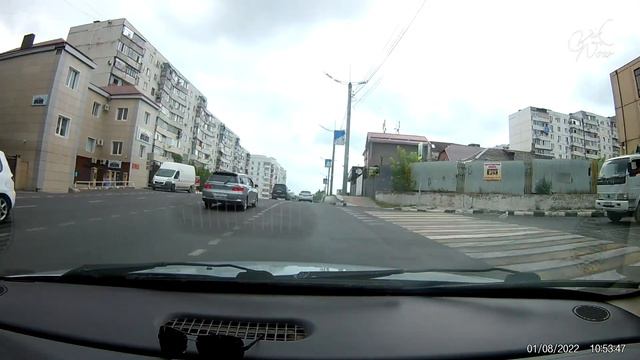 Самоутвердился, просто проходил мимо и решил что он верблюд))) смотреть онлайн