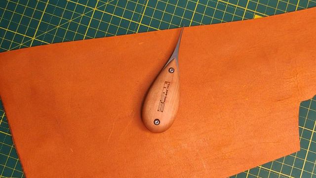 Leather workshop. Leather meditation ASMR. Leathercraft tools смотреть онлайн