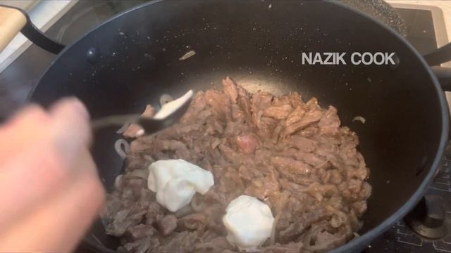 Бефстроганов с Картофельным Пюре. Еда как у Шеф повара с Ресторана. смотреть онлайн