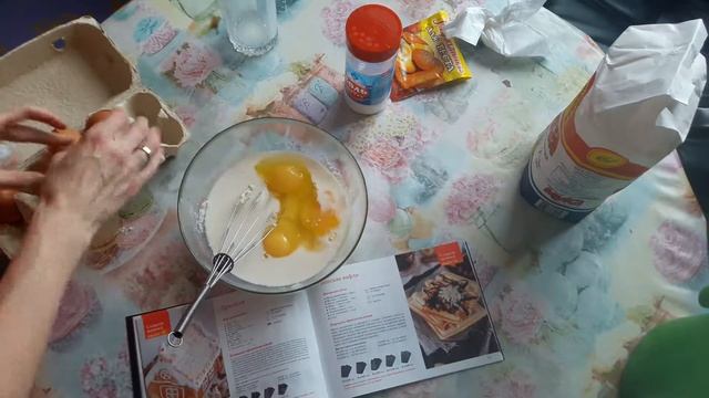 Мультипекарь REDMOND RMB-M606. Обзор. Приготовление.