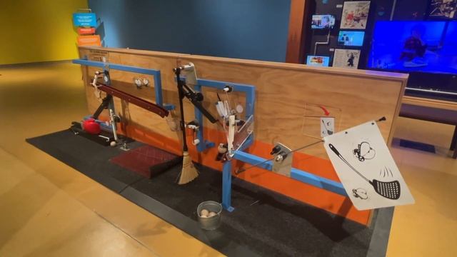 VIDEO: Rube Goldberg: The World of Hilarious Invention at Maltz Museum смотреть онлайн