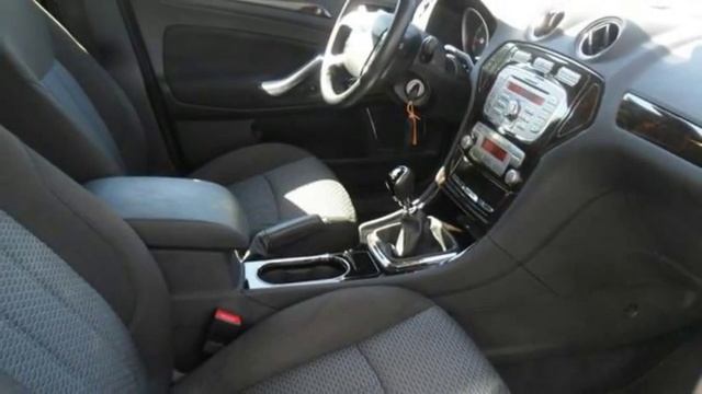 Ford Mondeo 2.5 20V 220 PK GHIA 5 DEURS смотреть онлайн