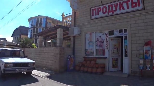 Новомихайловский.2021.6 сентября.Полупустой пляж.Сильный ветер. смотреть онлайн