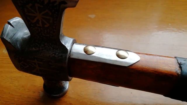 Восстановление универсального инструмента. Топорик-Молоток. Травление. Рисунок на металле. Чехол. смотреть онлайн