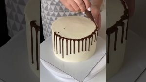 Как сделать шоколадные подтеки на торте
