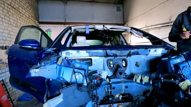 Jaguar I-Pace Замена четверти ?? Часть 1 смотреть онлайн