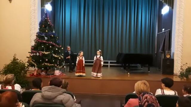 новогодние частушки смотреть онлайн