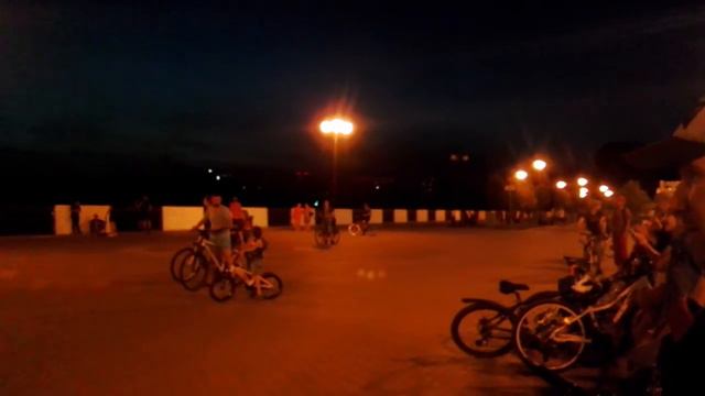 Виноградная лиса - Кури (live) смотреть онлайн