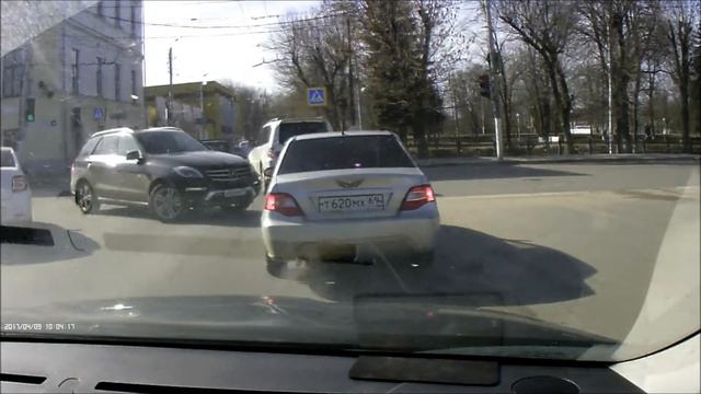 а826мм197. Хамство на дорогах Твери смотреть онлайн