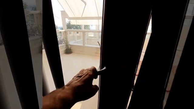 Панорамная студия в Черногории в белокаменном доме у моря смотреть онлайн