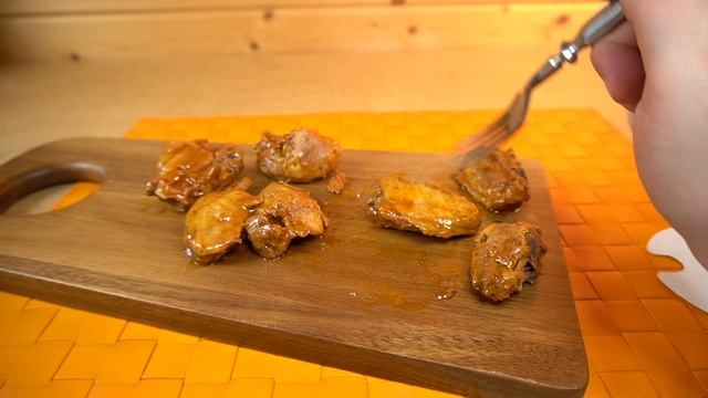 Консервированные Крылышки Гриль - ЧИВО? Главпродукт ты серьезно ? смотреть онлайн