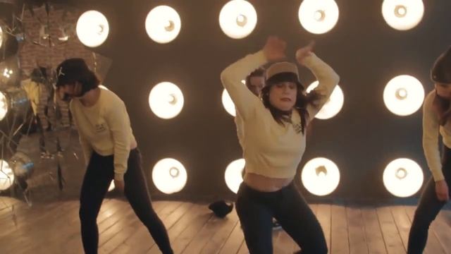 Dancehall Dance | Get a Buzz Squad | RaD station смотреть онлайн
