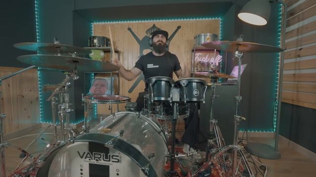 THE BONGO SONG - DRUM COVER - SAFRI DUO смотреть онлайн