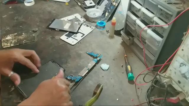 tutorial ganti lcd lg x power k220#lg k220 lcd retak смотреть онлайн