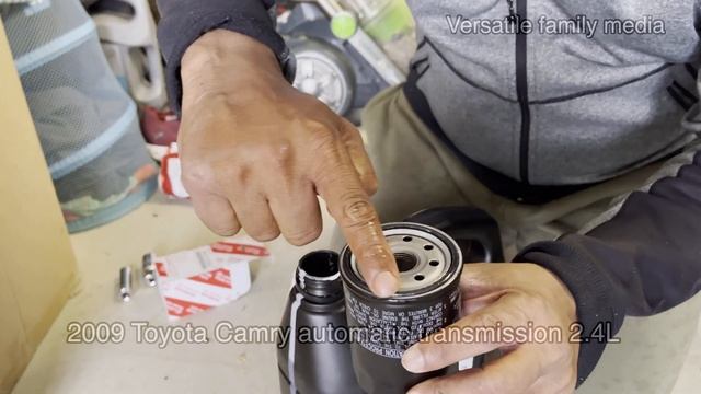 Toyota Camry 2009 oil and filter change 2.4 L automatic transmission смотреть онлайн