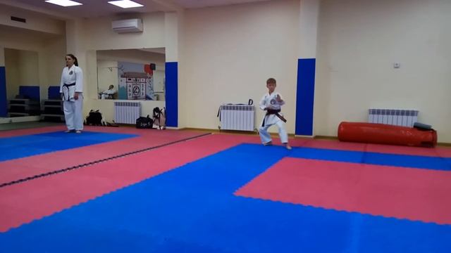 Аттестация 1 КЮ USKO Сёмочкин Юрий 9 лет ДСК Чёрный Пояс смотреть онлайн