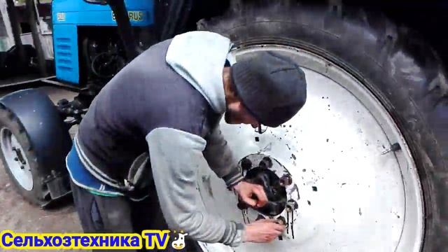 Установка Новых Калес Для Междурядий На Тракторе Мтз 82 . Подгатовка К Окучиванию Картофеля. смотреть онлайн