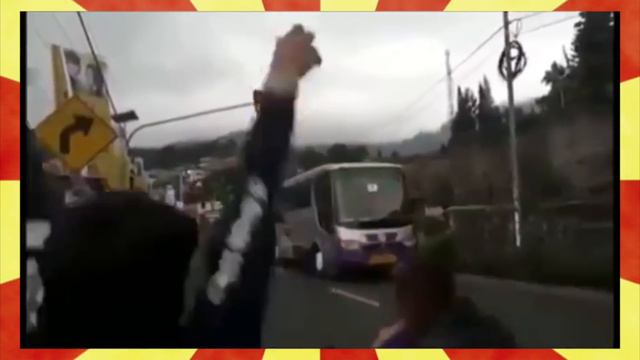 What Is The Meaning Of Om Telolet Om? The History And Origin Of The Indonesian Bus Meme EXPLAINED