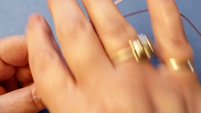 Finger Swirl Bangle/Bracelet - Cheryl St. Pierre of Majestic Wire Artworks смотреть онлайн