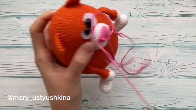 Как вышить носик у Кота Валентиныча смотреть онлайн