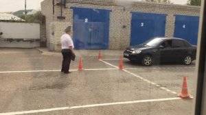 Сдал площадку в ГИБДД с первой попытки. Смотри и учись .