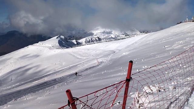 05.11.2022. Россия. Роза Хутор. Роза Пик. Снегоход смотреть онлайн