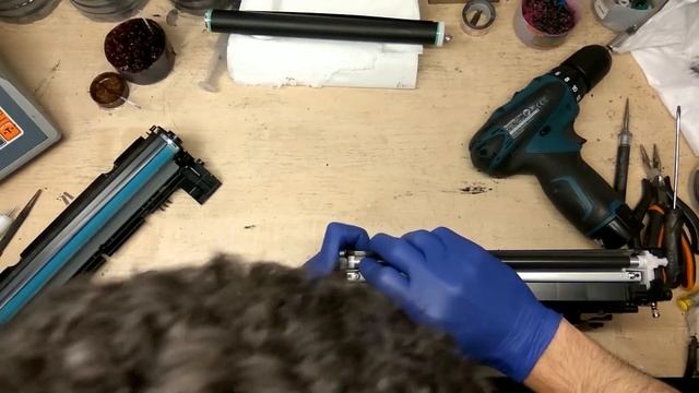 Инструкция: как заправить картриджа HP CF287A / X // How to refill cartridge HP CF287A / X смотреть онлайн