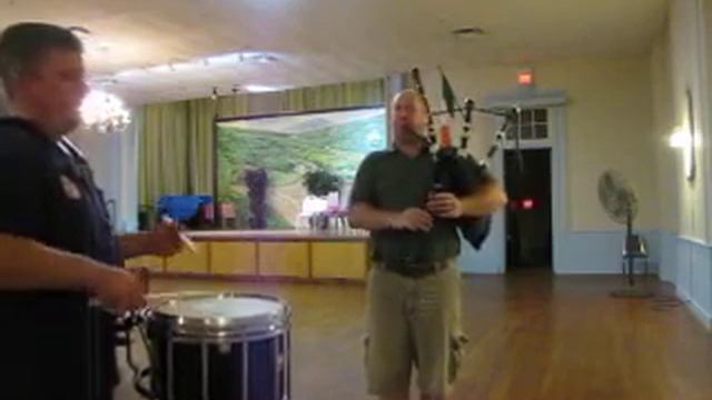 Highland Cathedral on Great Highland Bagpipes with snare drum: Jim McGilvery Bagpipes Philadelphia смотреть онлайн