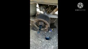 Замена тормозных колодок прицеп (телега) шмитц.