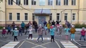 танец детей 82 детский сад г. Саратова