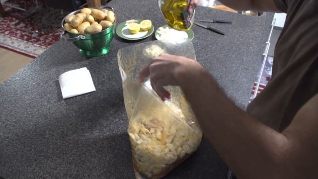 Patate me mish Viçi nga Djali i Nënës 👌👌" Roast beef with potatoes " 土豆烤牛肉 " смотреть онлайн