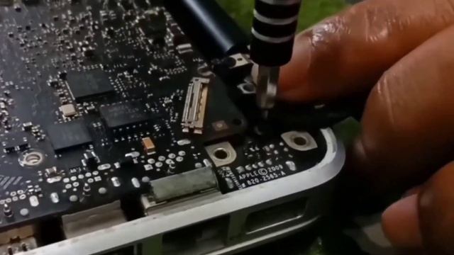 How To Repair Macbook Pro 2017 Keyboard Easily And Quickly