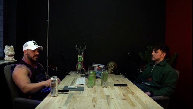 EPISODE 01 // EXPERIENCING A PECTORAL RUPTURE ft. DANIEL AZMANOV смотреть онлайн