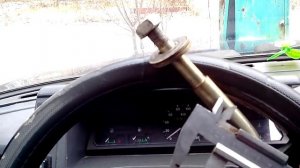 почему трёт переднее колесо об защиту и как с этим бороться