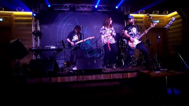 Led Zeppelin - Whole lotta love (Astra Pride + @AttractionVoronova cover) смотреть онлайн