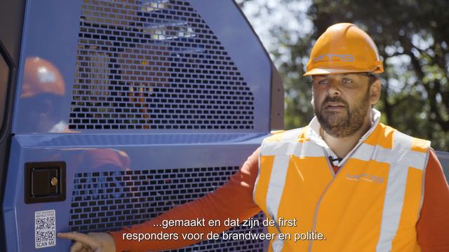 De nieuwe elektrische asfaltspreidmachine van KWS | 'De weg naar 2030' смотреть онлайн