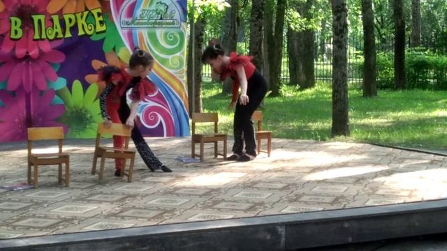 Лето в парке Москварецкий смотреть онлайн